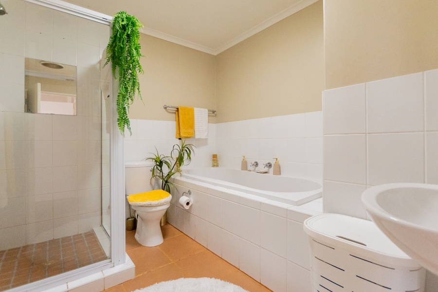 3 Bedroom Property for Sale in Waterfront Western Cape